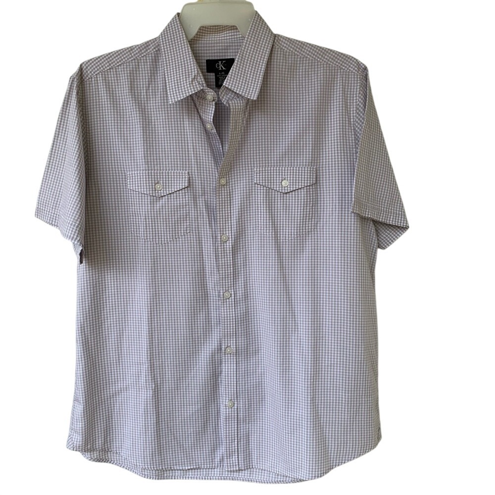 CALVIN KLEIN. Men's 1/2 sleeve shirt. 2-pockets.Button down.Check pattern. L.